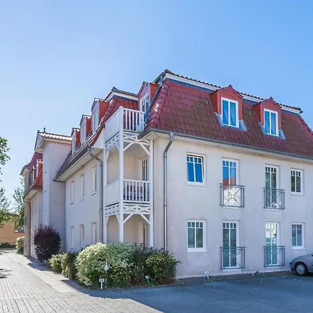 Apartment Ulmenschlosschen 03 Kuehlungsborn